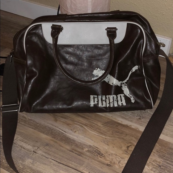 puma overnight bag